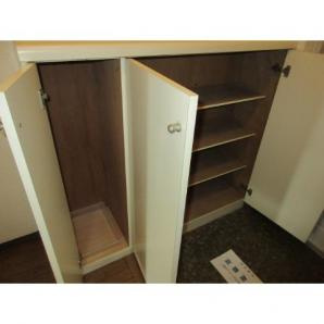 ジュネスの収納