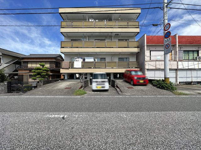 ガーデンハイツいちのみやの外観