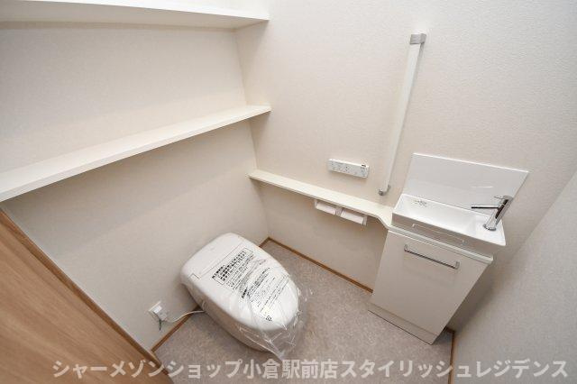 ライブスクエア小倉駅オーシャンテラス508号のトイレ