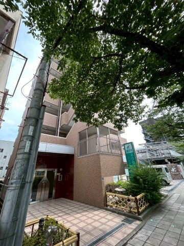 ファインパレスの外観|落ち着いた雰囲気の外観です