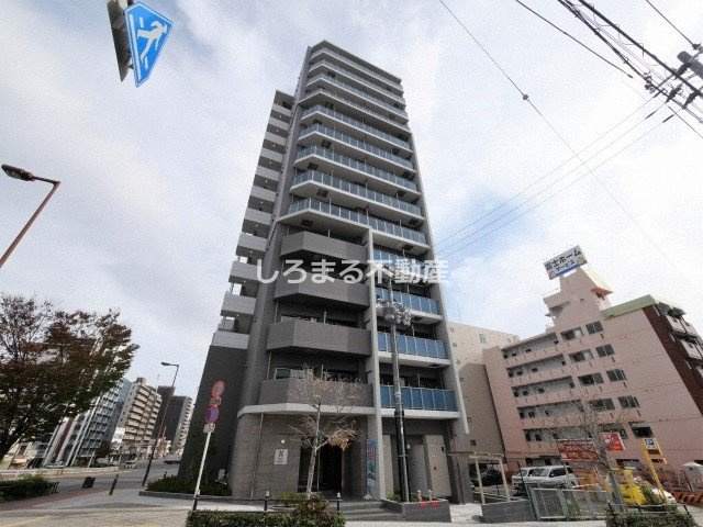 エグゼ難波WESTリバーの外観