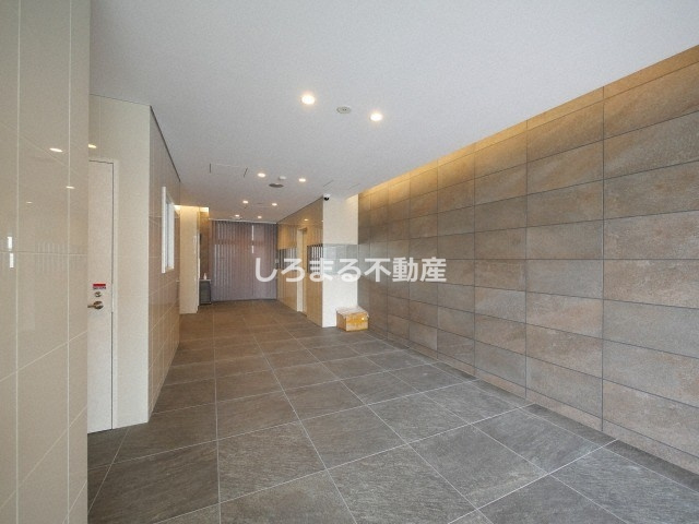 エグゼ難波WESTリバーのロビー