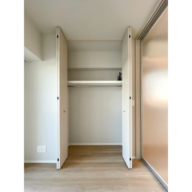 ＡＩＦＬＡＴ代々木上原の収納|■洋室■クローゼット収納