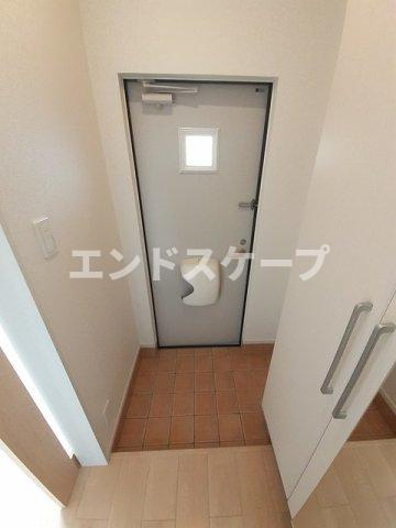 フィオーレ　プリート　Ⅱの玄関|高崎、前橋のお部屋探しはエンドスケープまで！お客様の理想お聞かせ下さい♪
