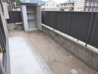 広島市安佐北区亀山１丁目のアパートの庭|物置きあり