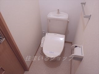 広島市安佐北区亀山１丁目のアパートのトイレ|シャワートイレ