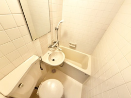 コンパクトで使いやすいお風呂です