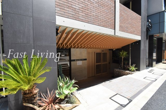 パークルール大手町の外観