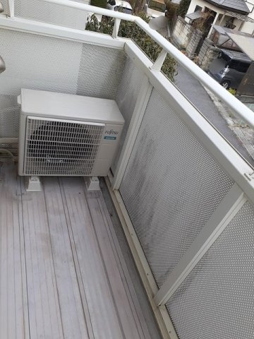 お洗濯にも便利なバルコニー付き