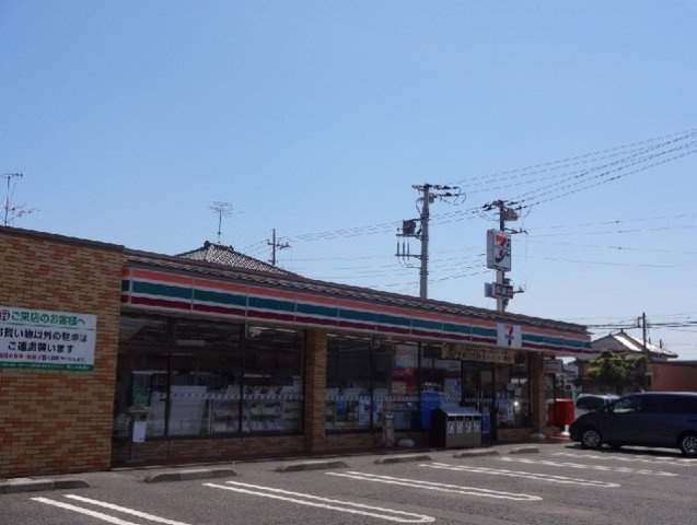 セブンイレブン市原根田店まで300m