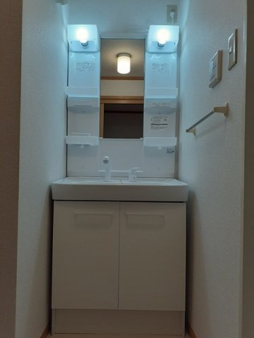 広い洗面スペース