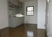 コンパクトなキッチンで掃除もラクラク