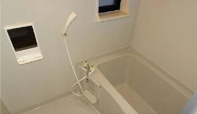 落ち着いた空間のお風呂です