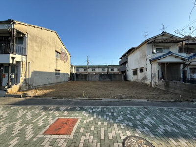 【外観】 | 【プレイワーク池上町】ガレージ×オフィス・収益物件・2戸1新築用地 | きれいな外観です