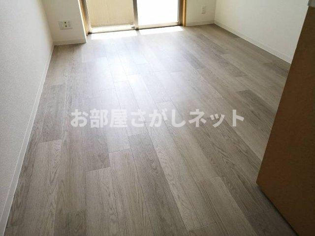 クオーレプロバンス南行徳Ⅱ【おとり物件なし】#学生・社会人にオススメ！初期費用分割払いOK！の居間・リビング