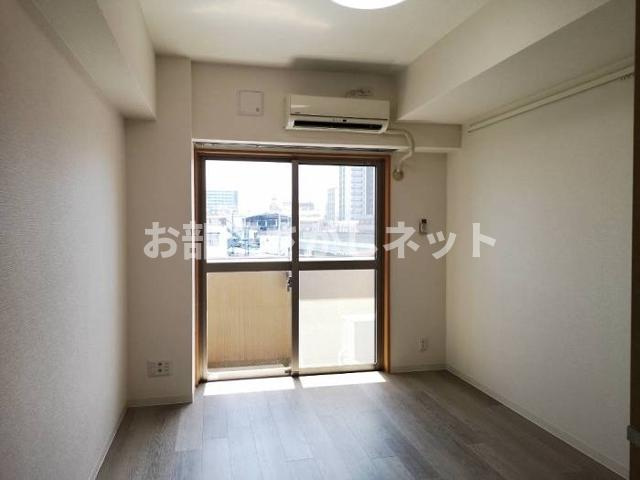 クオーレプロバンス南行徳Ⅱ【おとり物件なし】#学生・社会人にオススメ！初期費用分割払いOK！の居間・リビング