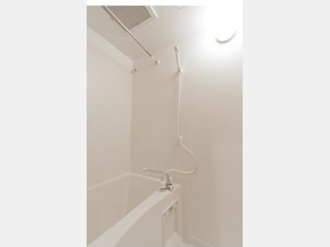 ドゥメゾン戸田の浴室