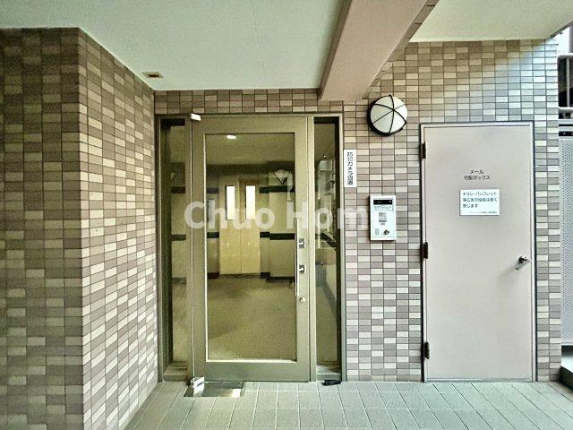 クイーンシティ本所親水公園のエントランス|【エントランス】マンションのエントランスは、その物件の印象を決める、顔とも言える場所です。毎日通る場所ですからきれいなのが一番です。