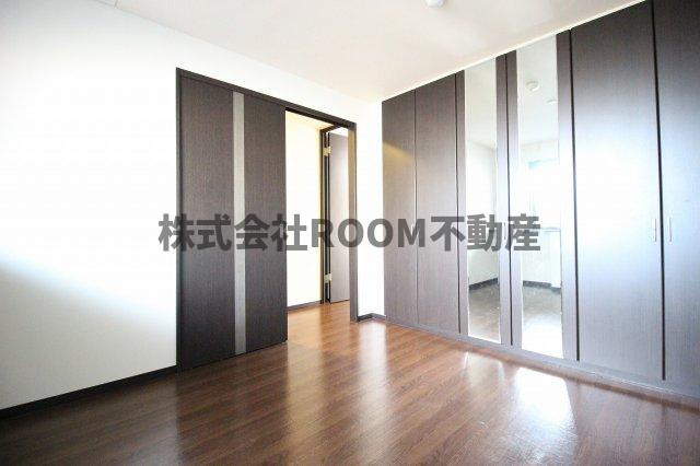 グランディール一万城の寝室|落ち着いて過ごせるお部屋なので、寝室にいかがでしょうか