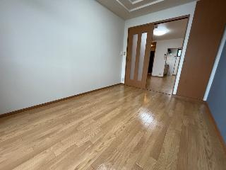 【居間・リビング】 | サンフラワー新宮 | リビング（イメージ）