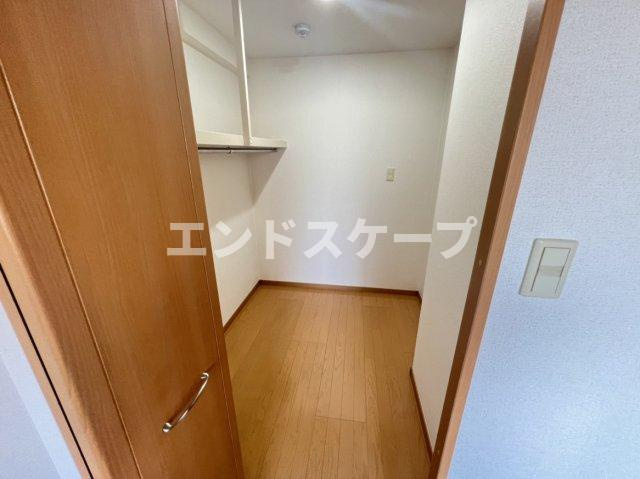 グランドヒルズヴィラの収納|高崎、前橋のお部屋探しはエンドスケープまで！お客様の理想お聞かせ下さい♪