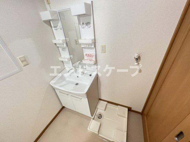 グランドヒルズヴィラの洗面所|高崎、前橋のお部屋探しはエンドスケープまで！お客様の理想お聞かせ下さい♪