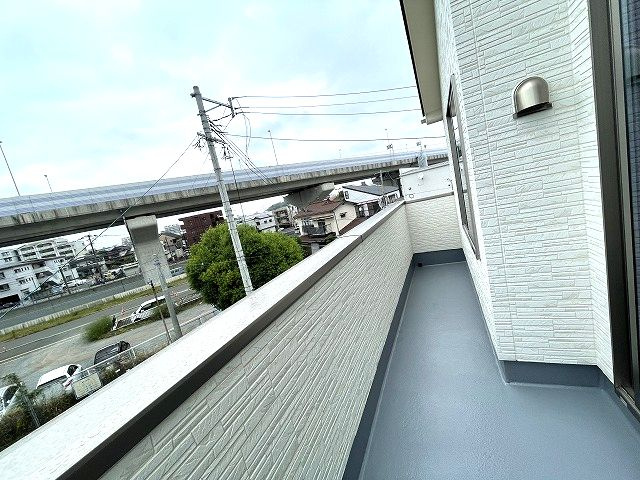 【バルコニー】 | 博多区諸岡6丁目戸建 | 3階バルコニーです。