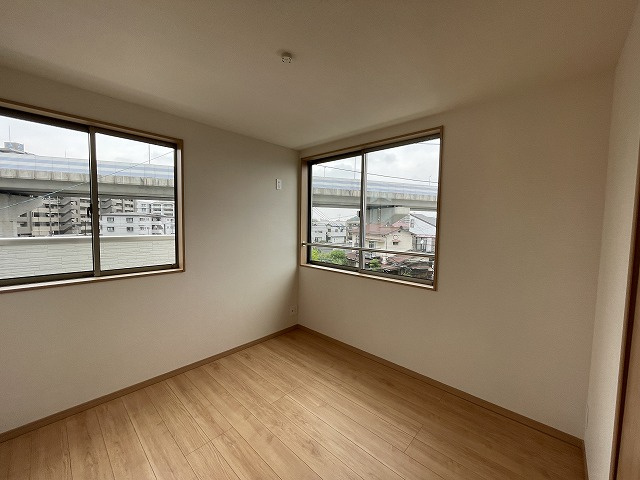 【洋室】 | 博多区諸岡6丁目戸建