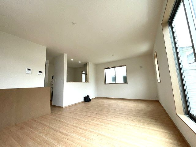 【居間・リビング】 | 博多区諸岡6丁目戸建