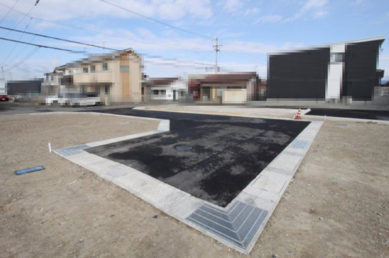 南国市大そね甲　建築条件なし　売土地　5号地（全9区画）の前面道路含む現地写真