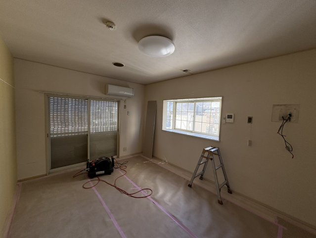 他部屋参考写真です。