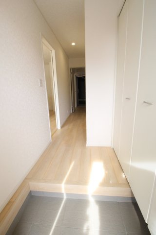 結城市結城　第43（Ⅱ期）2号棟の玄関