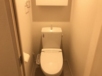 清潔感のあるトイレです