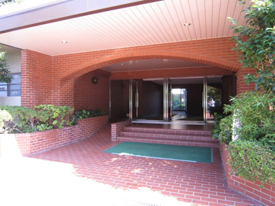 【エントランス】 | メープルコープ箕面