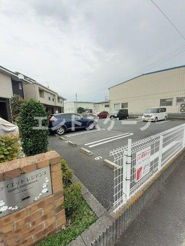 クァイエット　レジデンスＢの駐車場|高崎、前橋のお部屋探しはエンドスケープまで！お客様の理想お聞かせ下さい♪