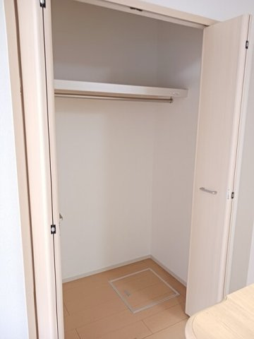大きなものも収納できそうです