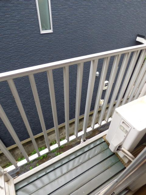 大倉山マリンハイツのバルコニー