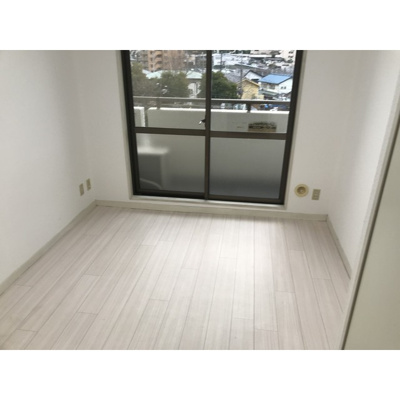 【居間・リビング】 | サンマールかしわ台 | 使いやすい居間です