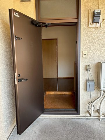 井上コーポの玄関|落ち着いた玄関です