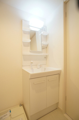 【洗面所】 | リブリ・LIBERTAS | 忙しい朝には欠かせない洗面所です