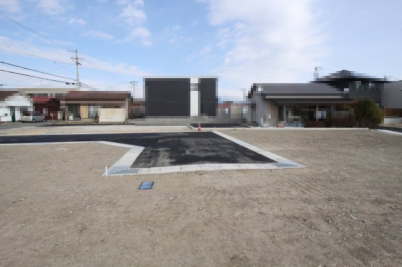 南国市大そね甲　建築条件なし　売土地　6号地（全9区画）の前面道路含む現地写真