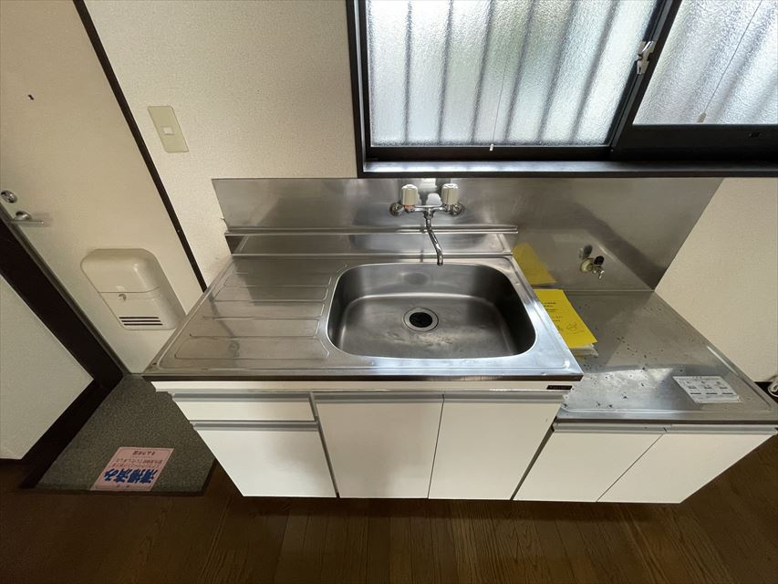 コンパクトなキッチンで掃除もラクラク