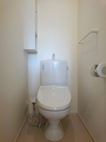 フィオーレＮＳ　Ⅳ－Ｄのトイレ