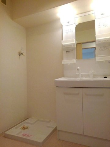 フィオーレＮＳ　Ⅳ－Ｄの洗面所