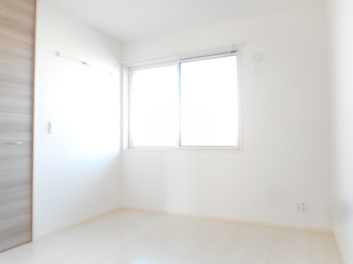 テラス市川高谷の寝室