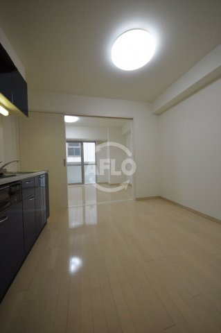 カルムクレール2.5.8の居間・リビング|カルムクレール2.5.8　ダイニングスペース