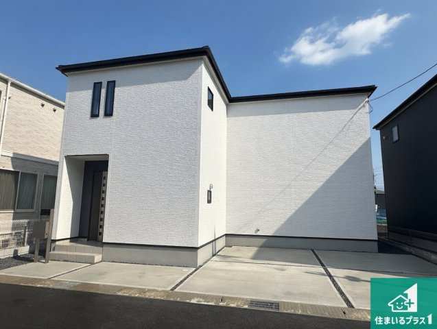 揖保郡太子町立岡　新築一戸建ての外観|安心の10年保証！外観を美しく保ち、雨水で汚れを落とします！気になることがありましたら、お気軽にお問い合わせください！