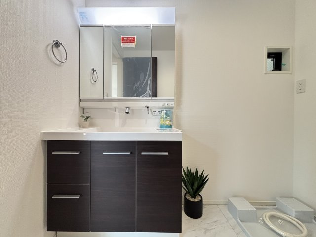 MELDIA昭和区折戸町304④｜名古屋市の戸建ならホームアップの独立洗面台|就寝前や朝の身支度の際など、快適にお使いいただける洗面台