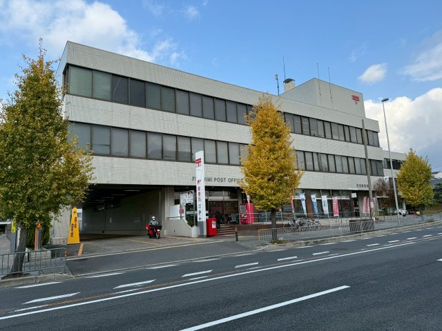 プレサンスロジェ伏見の周辺