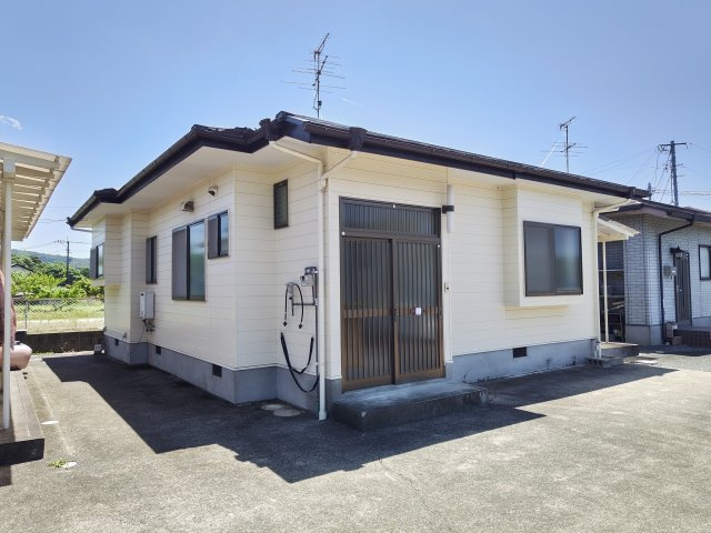 宇城市松橋町豊福の一戸建ての外観